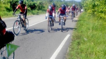 10 peserta hampir finish etape 3